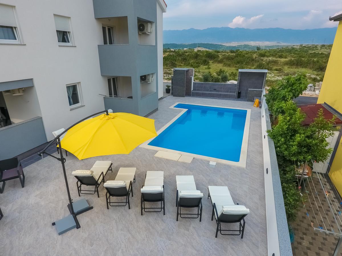 Privilege Pool Apartments نوفاليا المظهر الخارجي الصورة